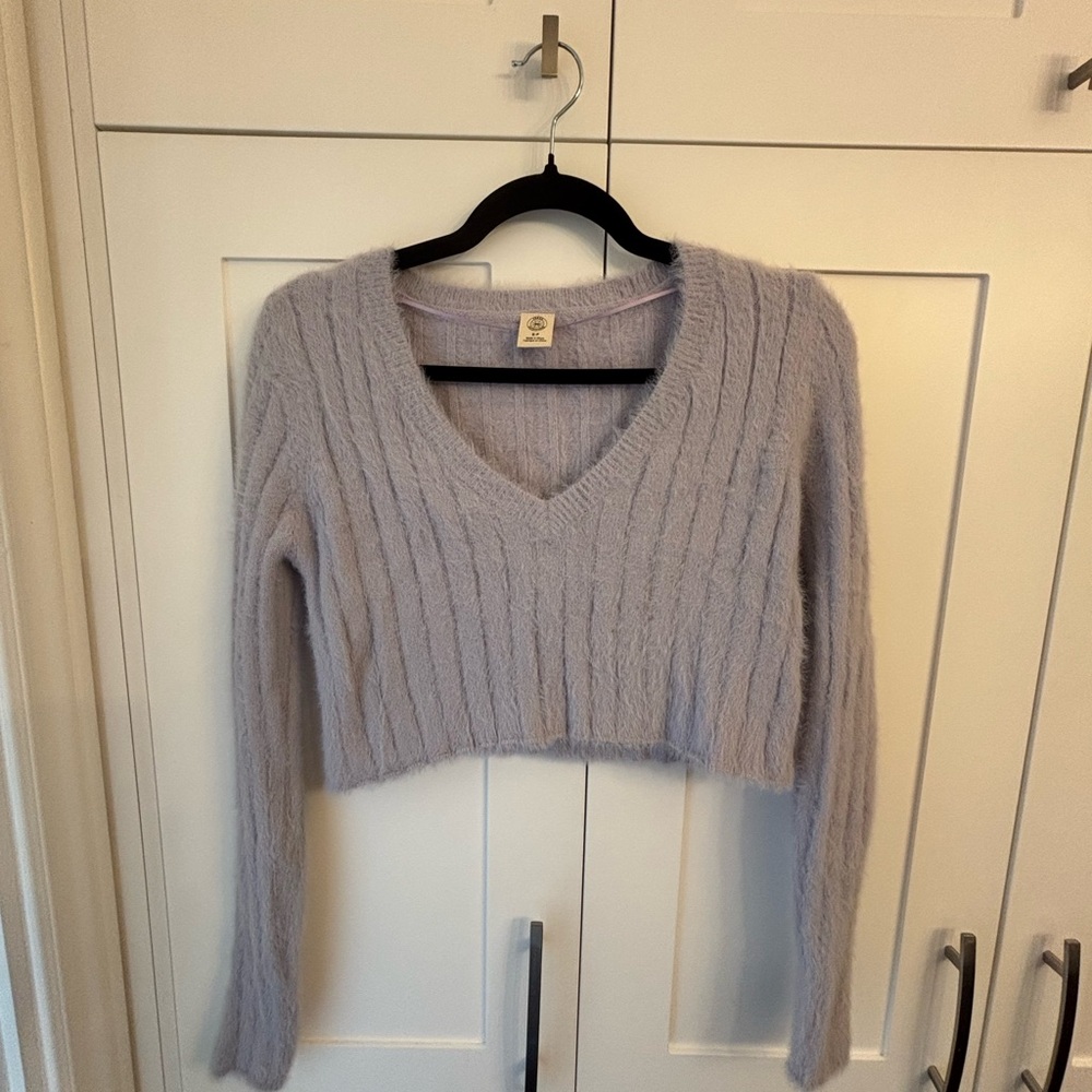 Urban Outfitters Fuzzy Lavender V-Neck Cropped Sweater
